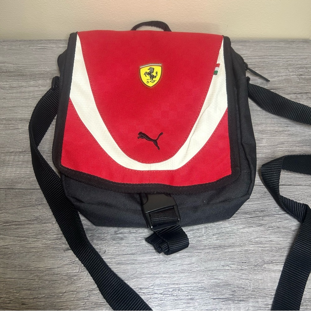 Puma Ferrari Men’s Crossbody Bag